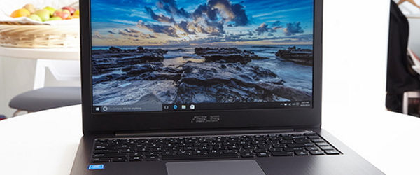 7 of Our Favorite Laptops Under 500 Bucks — Asus VivoBook E403SA and many more!