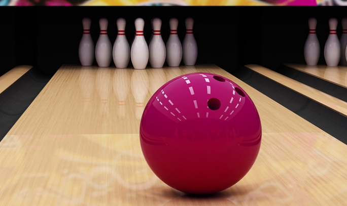 Ten-Pin Bowling for One ($6), Two ($12), Six ($36) or Ten People ($60) at Bowlarama (Up to $150 Value)