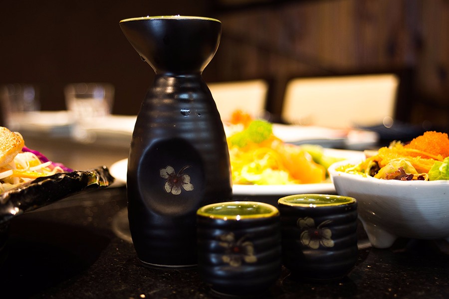 11-Dish Authentic Teppanyaki Feast with Sake for Two (Up to 50% Discount Save Up to $80)