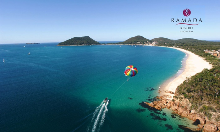 Shoal Bay: 2 or 3 Nights for Up To Six People with Sparkling Wine $269