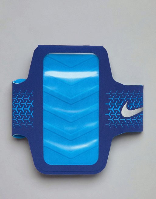 Nike Challenger Arm Band $29.50