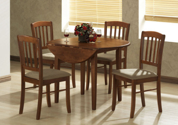 Looking for a 5 star dining experience at home? Alpine 5 Piece Dropside Dining Setting in Antique Oak ONLY $439.00