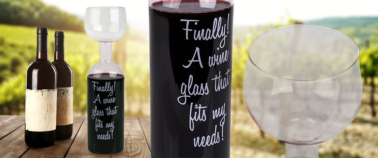 Wine Bottle Glass! It Can Hold Up To 750ml of Your Favourite Tipple – That’s a Whole Bottle! Only $14.99