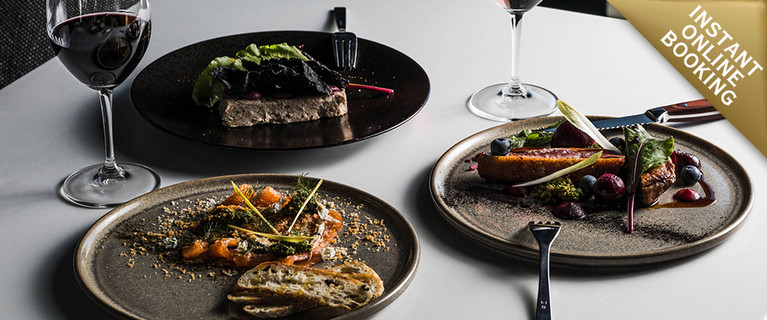 Momami Restaurant & Bar, Peppers Docklands From $69