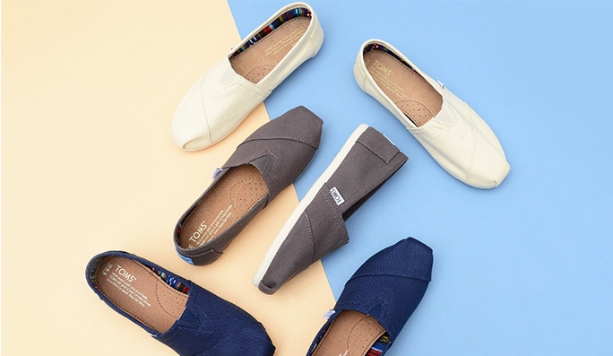 Toms  EVERYTHING $45	 – Canvas Womens Classic Alpargata 