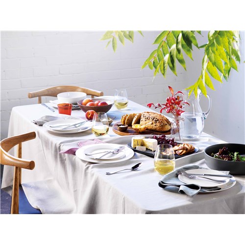 Alex Liddy Modern White 18 Piece Rim Dinner Set $99.99 (RRP $189.99)