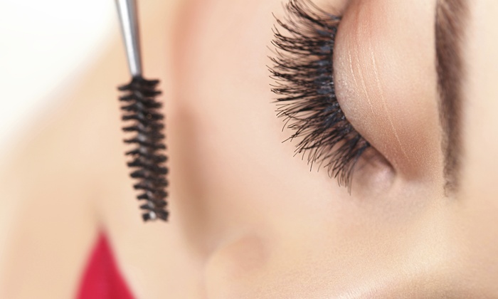 Eyelash Extensions with Hydrogel Eye Pad: Full Classic ($59) or Volume Set ($69) at ReNew Skin (Up to $150 Value)