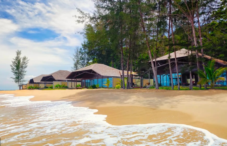 Grand Opening: Malaysian Borneo Island Hideaway | Borneo Eagle Resort 3 Nights from AUD$3,499 /villa (Valued up to $9,415)