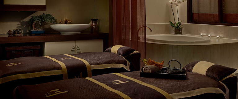 Luxurious Pamper Package at The Langham Complete with a Series of Relaxation Treatments, Tri-Bathing Retreat, Dessert Platter, Valet Parking and More – $159 for One Person or $299 for a Couple (Valued Up To $727)