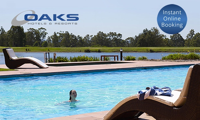 Hunter Valley: 2N Villa Stay Oaks Cypress Lakes Resort $409