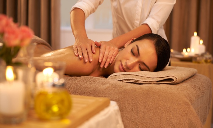 From $49 for Full-Body Aromatherapy Massage at Siwalee Healthy Land (From $99 Value)