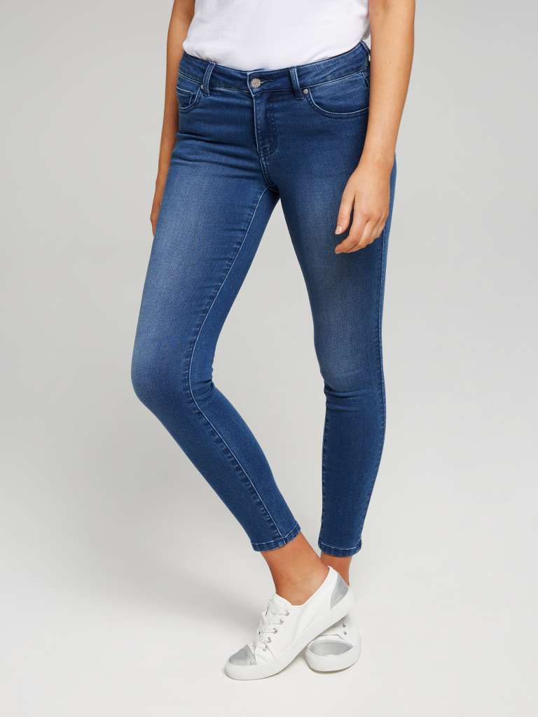 Amaze Mid Rise Skinny Ankle Jean New In $99.95 AUD