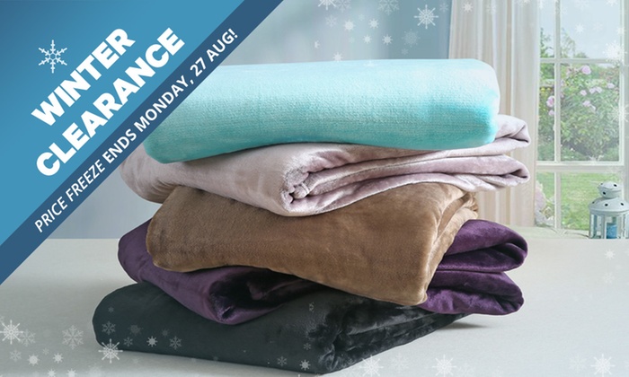 WINTER CLEARANCE: Faux Fur Fleece Mink Blanket: Large ($19) or X-Large ($25)