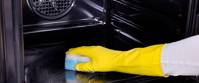 MOP IT UP Professional Oven Cleaning Packages Around Melbourne $49