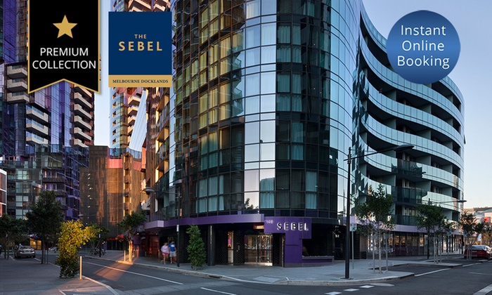 Melbourne: One- or Two-Night Stay for Two or Four People with Breakfast $189