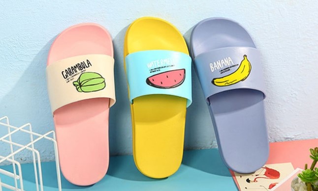 $19 for a Pair of Women’s Novelty Fruits Slides