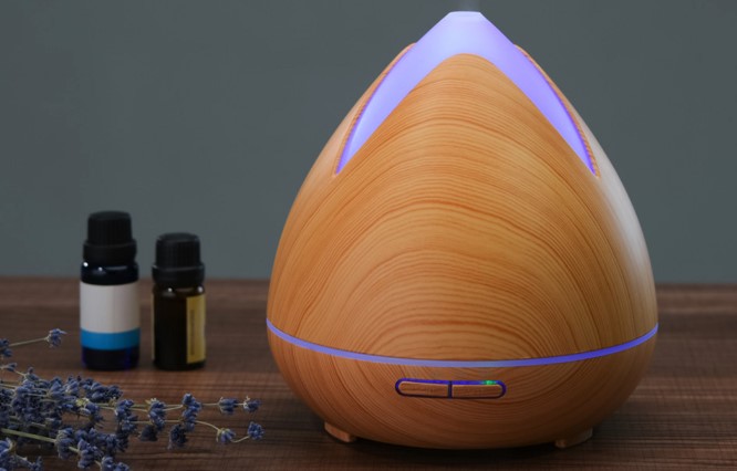 Purespa Ultrasonic Diffuser + Oils – Light Wood $34 (Don’t pay $129)