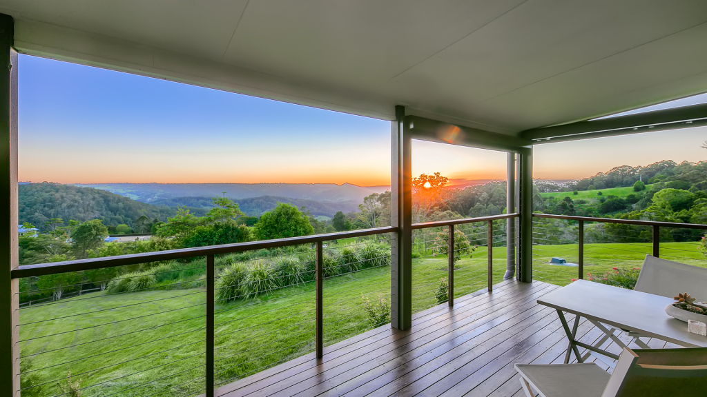 Romantic Cottage Hideaway in the Secluded Mountainside 2 Nights from AUD$399 /room