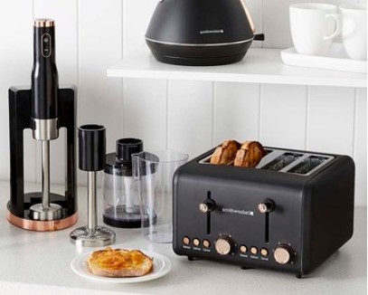 SMITH & NOBEL 4 Slice Toaster Rose Gold NOW: $69.95 (REG: $119.95)