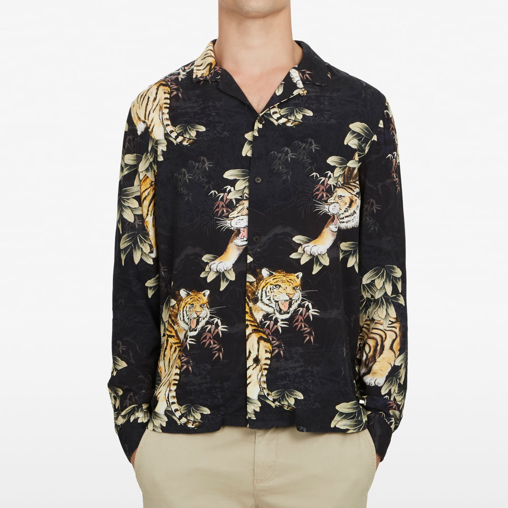 TIGER CAMP COLLAR CLASSIC FIT SHIRT A$99.95