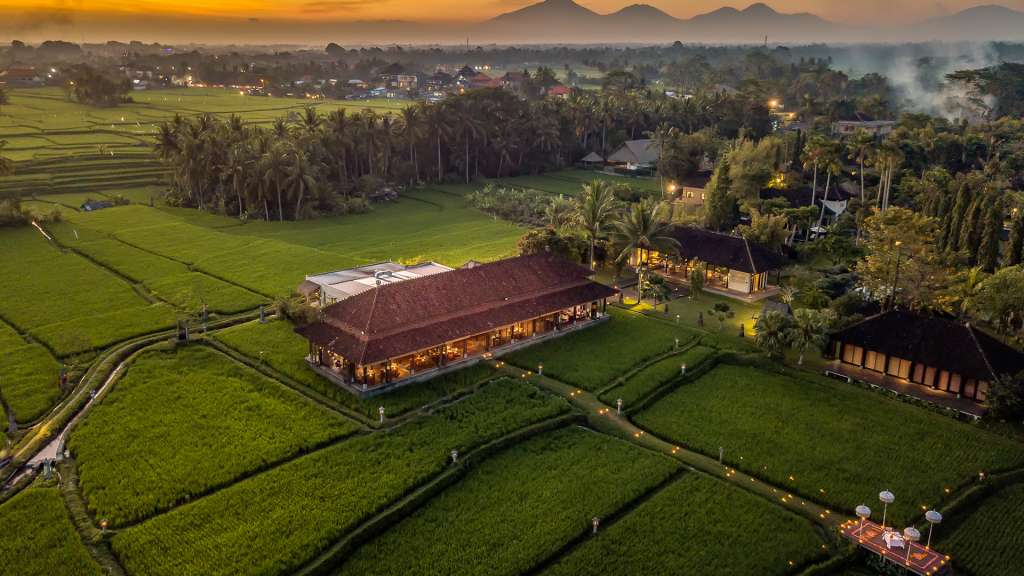 Five-Star Ubud Retreat with Private Butler Service & Hot Air Balloon Ride 3, 5 or 7 nights from $1,099 /room