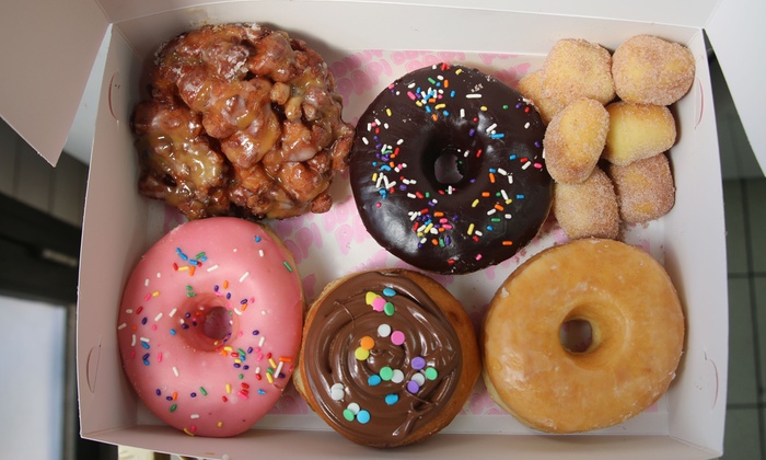 $12 for Six-Pack of Doughnuts at Donut Papi