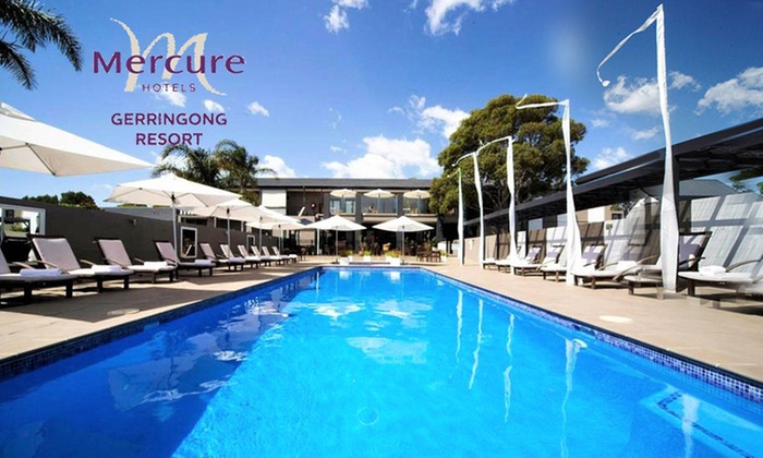 Gerringong: 4-Star Coastal Break with Wine $159