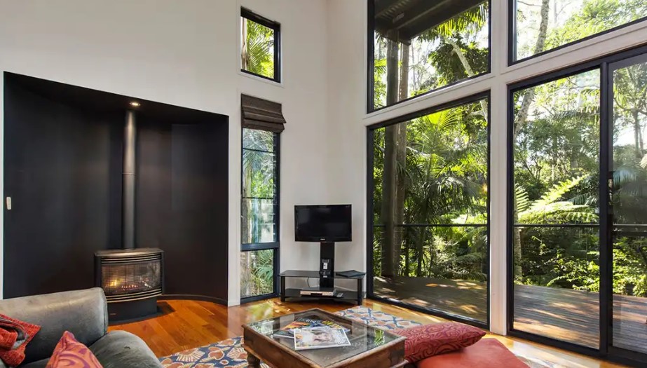 Lavish Adults-Only Treehouse Escape in the Tamborine Mountain Rainforest $469/room (Valued up to $819)