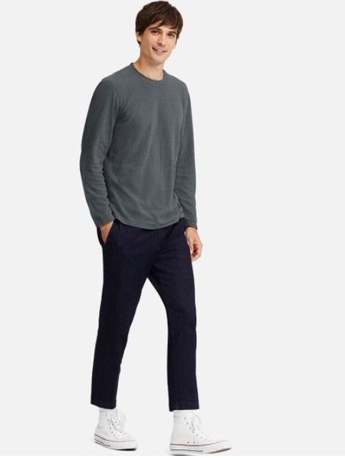 MEN HEATTECH Stretch Fleece Crew Neck Long Sleeve T-shirt $14.90 (RRP$19.90)