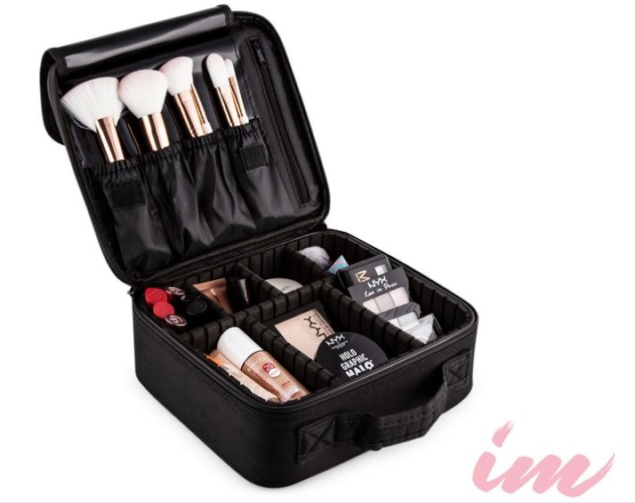 Illuminate Me Cosmetics Travel Organiser $24.99