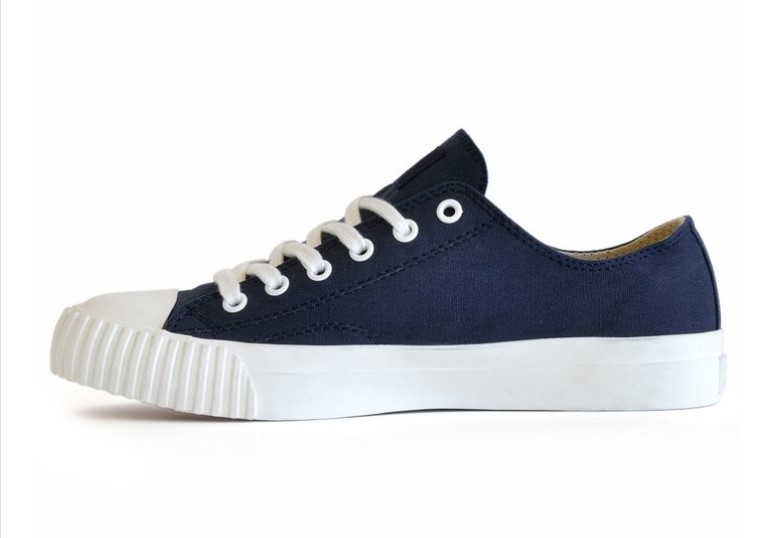 Bata Unisex Tennis Canvas Shoe – Indigo$19.99