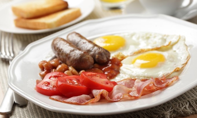 $20 for Breakfast Buffet for 1 Person + Barista-Made Coffee and 2-Hr Parking @ Baygarden Restaurant (Up to $38.50 Value)