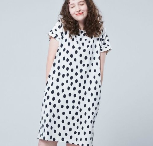 WOMEN Scandinavian Short Sleeve Dress $49.90