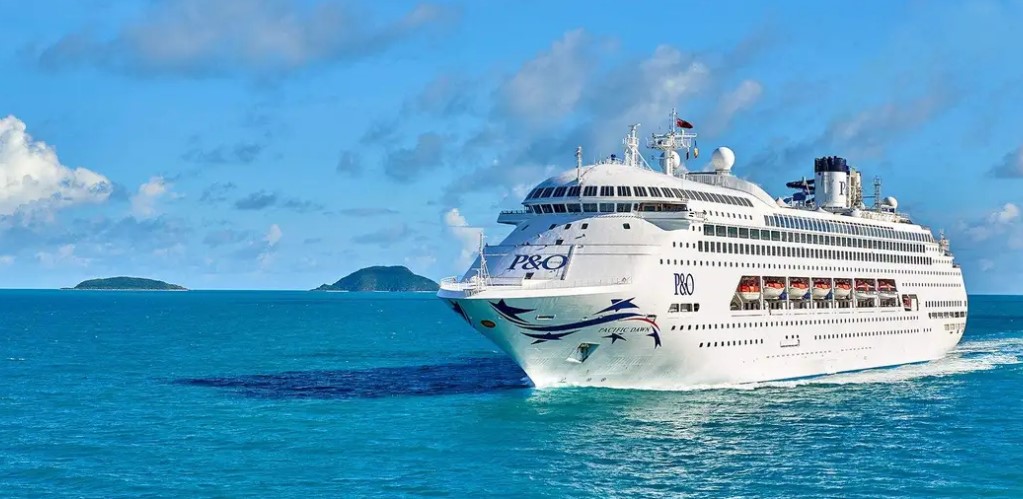 Discover the Whitsundays On P&O’s Pacific Dawn