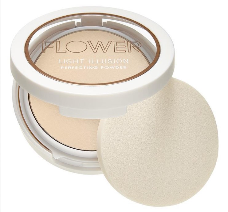 Flower Light Illusion Perfecting Powder Porcelain $5.99