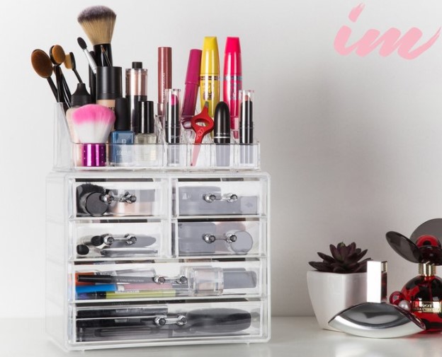 Illuminate Me 22-Compartment Acrylic Cosmetic Organiser $29.99